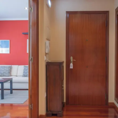 Apartment Avg Ave Maria 9